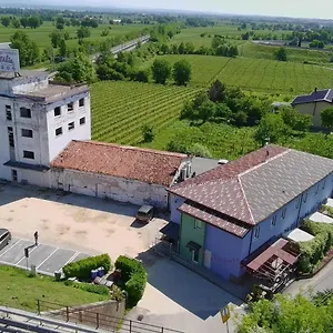 Trattoria Italia 3*, Desenzano del Garda Italia