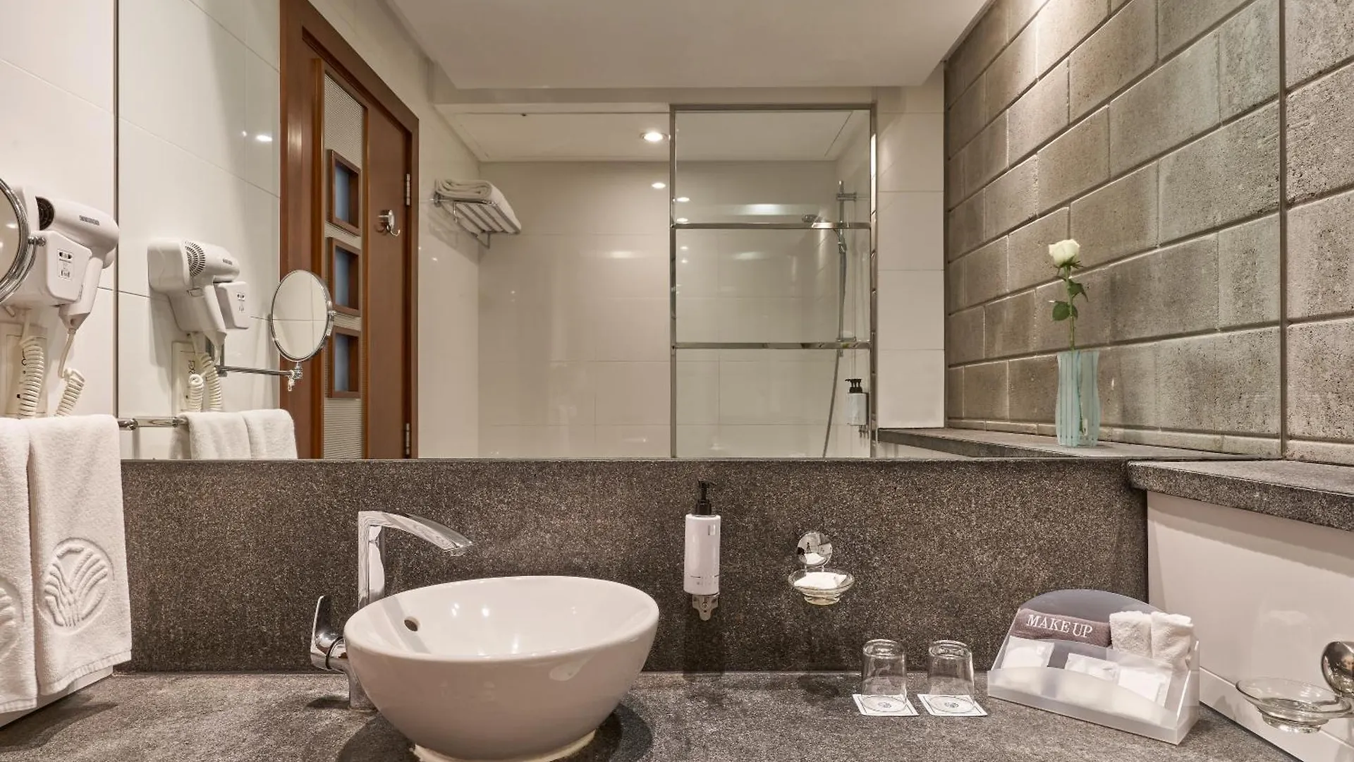 Villa Rotana Dubai 4*,  United Arab Emirates